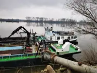 Dredger fun tita