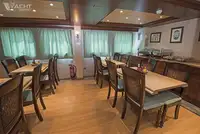 Ọkọ̀ ojú omi ìrìn-àjò fún tà
