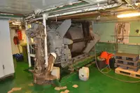 Ọkọ̀ ojú omi tí ó mú àwọn ìkọ́kọ̀ fún tà