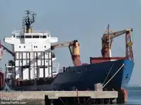Ọkọ̀ tí wọn fi maa ń gbé ohun èlò tí ó ní ìdáná fún tà