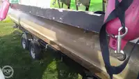 Ọkọ̀ ojú omi tí ó mú àwọn ìkọ́kọ̀ fún tà