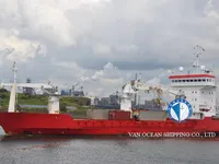 Ọkọ̀ tí wọn fi maa ń gbé ohun èlò tí ó ní ìdáná fún tà