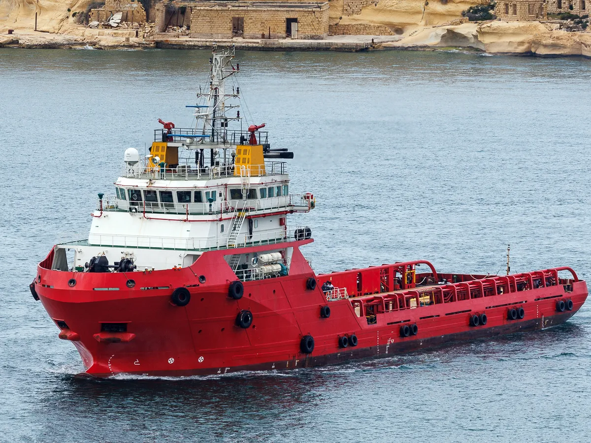 Anchor Handling Tug Supply (AHTS) fún tà