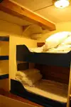 Ọkọ̀ ojú omi ìrìn-àjò fún tà