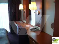 Ọkọ̀ ojú omi ìrìn-àjò fún tà