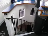 Ọkọ̀ ojú omi kékeré fún tà