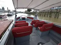 Ọkọ̀ ojú omi ìrìn-àjò fún tà