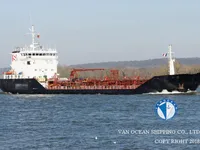 Ọkọ̀ tí ó mú epo / kemikali fún tà