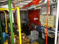 Ọkọ̀ tí ó mú epo / kemikali fún tà