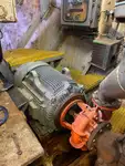 Ọkọ̀ ojú omi tí ó mú ìdọ̀tí fún tà
