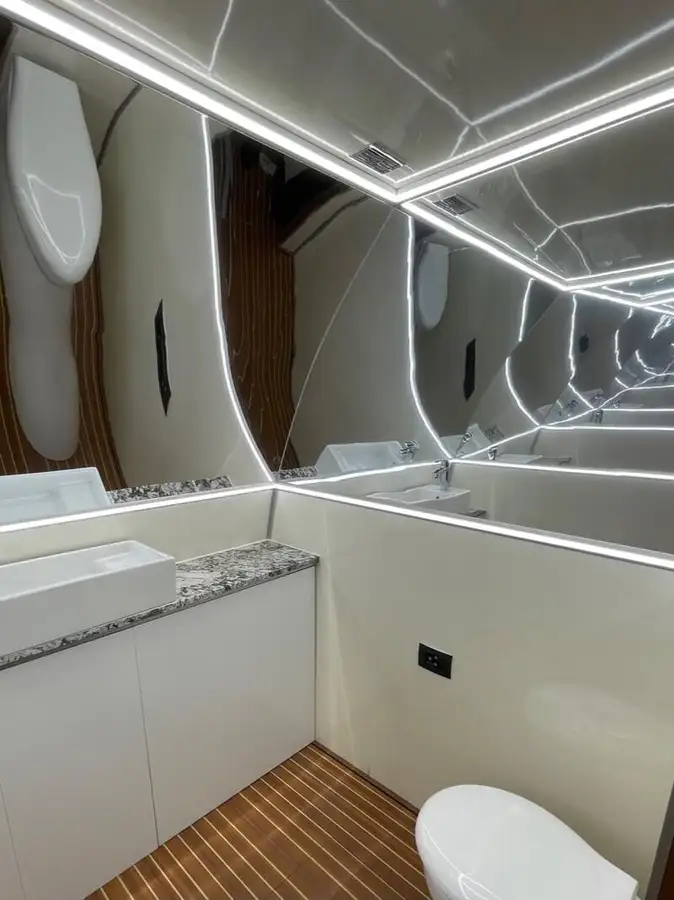 Catamaran fún tà