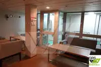 Ọkọ omi ti o mu ọja fún tà