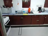 Ọkọ̀ ojú omi tí ó mú àwọn ìkọ́kọ̀ fún tà