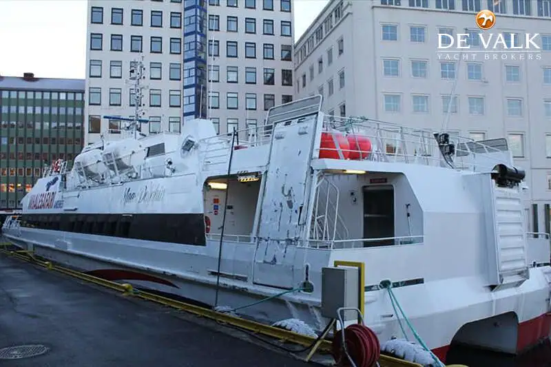 Catamaran fún tà
