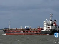 Ọkọ̀ tí ó mú epo / kemikali fún tà