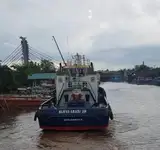 Ọkọ omi ti o fa fún tà