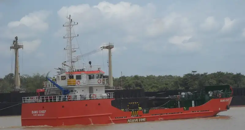 Ọkọ omi Landing, Tank fún tà