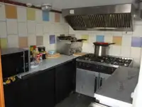 Ọkọ̀ ojú omi ìrìn-àjò fún tà