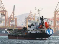 Ọkọ̀ tí ó mú epo / kemikali fún tà