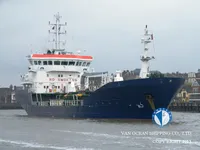 Ọkọ̀ tí ó mú epo / kemikali fún tà
