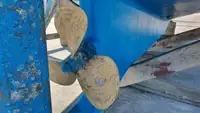 Ọkọ̀ tí ó mú epo / kemikali fún tà
