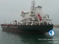 Ọkọ̀ tí ó mú epo / kemikali fún tà