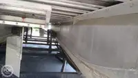 Ọkọ̀ ojú omi tí ó mú àwọn ìkọ́kọ̀ fún tà
