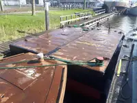 Pontoon fún tà
