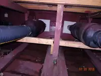 Ọkọ̀ ojú omi kékeré fún tà
