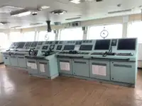 Ọkọ̀ tí ó mú epo / kemikali fún tà