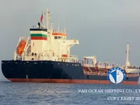 Ọkọ̀ tí ó mú epo / kemikali fún tà