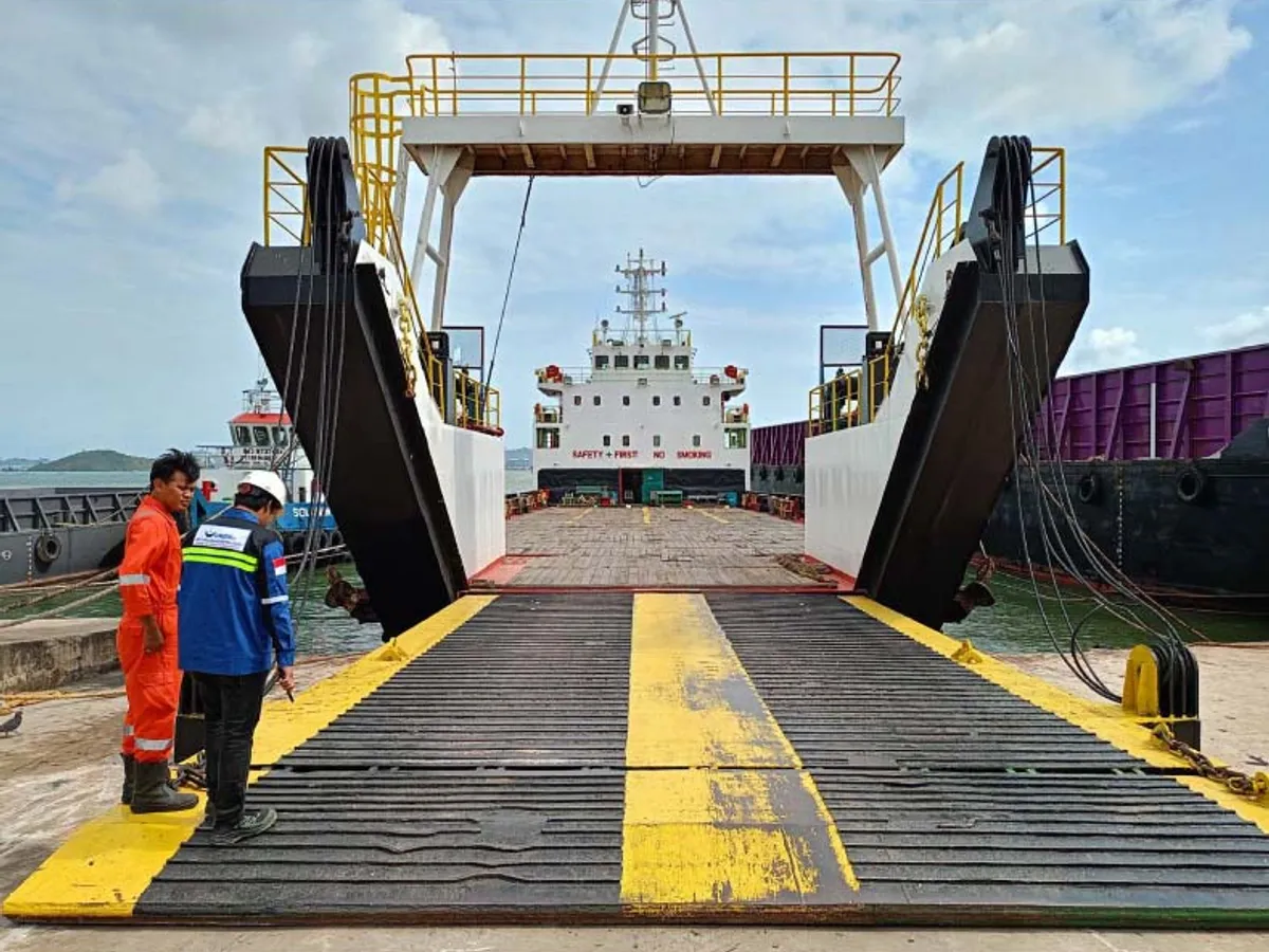 Ọkọ omi Landing, Tank fún tà