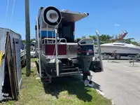 Pontoon fún tà