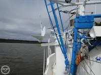 Ọkọ̀ tí ó mú ẹja fún tà