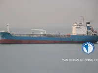 Ọkọ̀ tí ó mú epo / kemikali fún tà