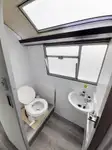 Ọkọ̀ ọpọlọpọ̀ ènìyàn fún tà