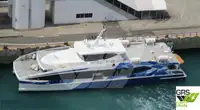 Ọkọ̀ ọpọlọpọ̀ ènìyàn fún tà