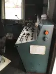 Ọkọ̀ ojú omi tí ó mú ìdọ̀tí fún tà