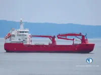 Ọkọ̀ tí wọn fi maa ń gbé ohun èlò tí ó ní ìdáná fún tà