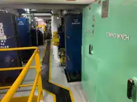 Ọkọ omi ti o mu ọja fún tà