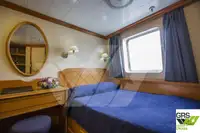 Ọkọ̀ ojú omi ìrìn-àjò fún tà