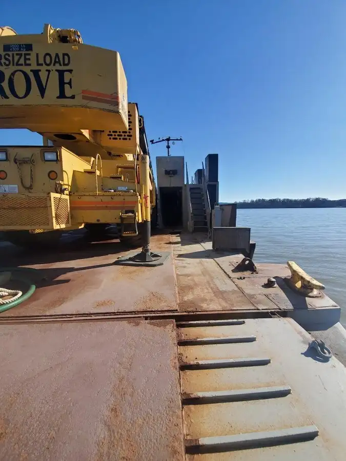 Ọkọ omi Landing, Tank fún tà