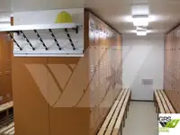 Ọkọ̀ ojú omi tí ó mú àwọn ìkọ́kọ̀ fún tà
