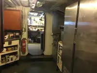 Ọkọ omi Landing, Tank fún tà