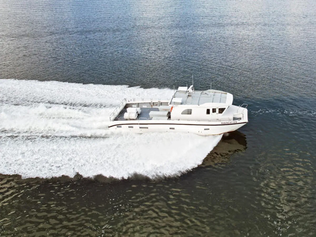 Catamaran fún tà