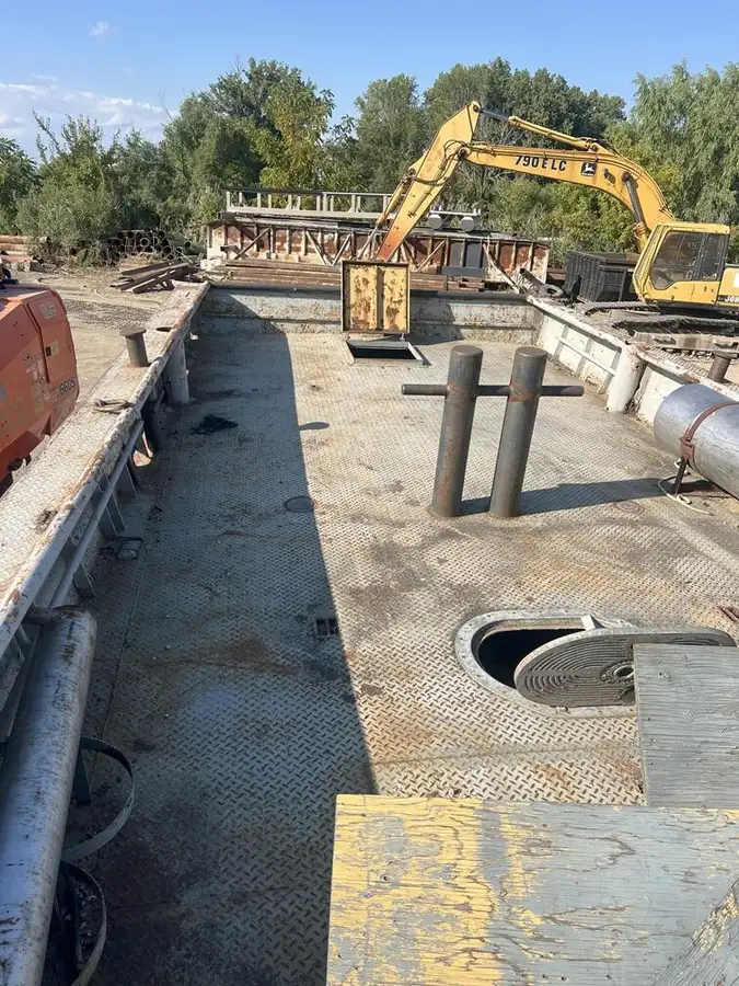 Awọn ọkọ oju-omi iṣẹ fun tita