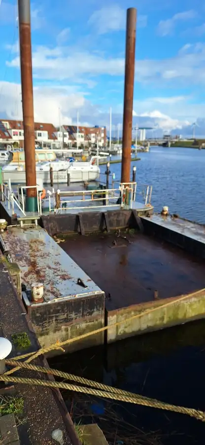 Dredger fun tita