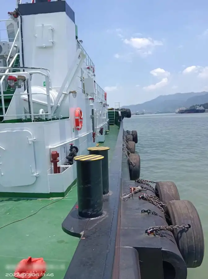 Ọkọ oju-omi kekere fun tita