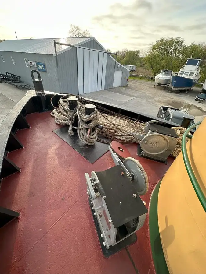 Ọkọ oju-omi kekere fun tita