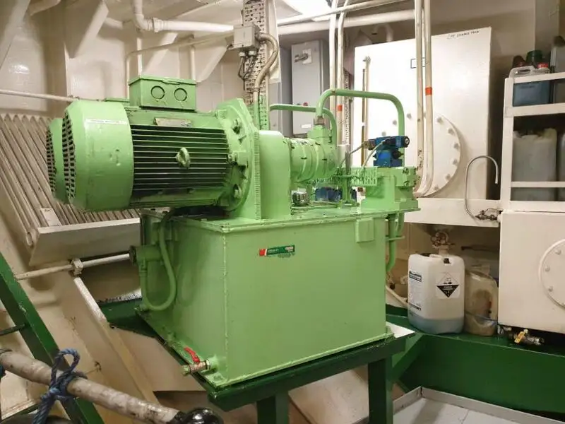 Ọkọ oju-omi kekere fun tita